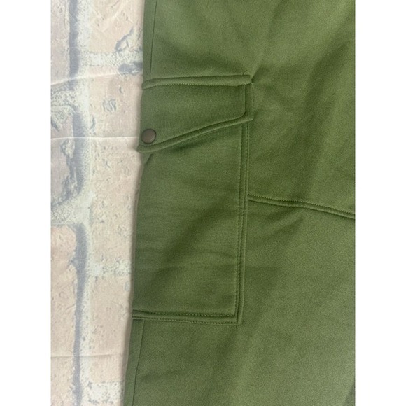 Akademiks Mens Cargo Jogger Sweatpants Green Elastic Waist Drawstring Pockets - Picture 2 of 5